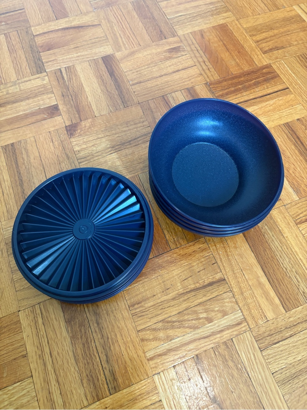 Navy Blue Tupperware Stackable Bowls - Set
